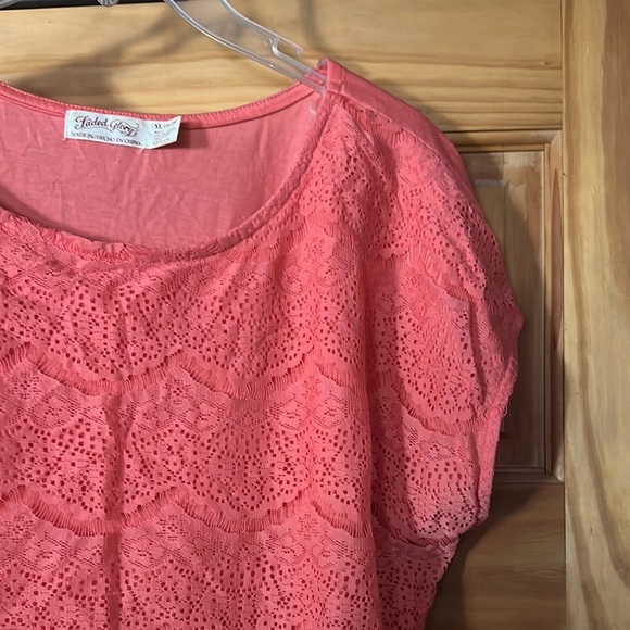 Faded Glory Ruffled Pink Cap Sleeve Blouse - Picture 5 of 5